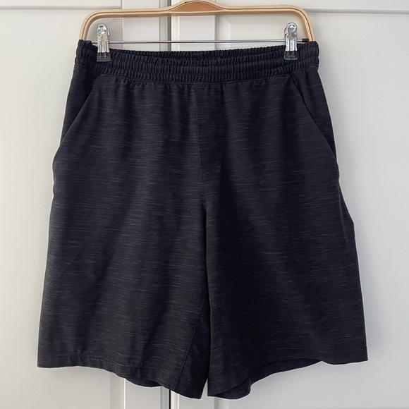 Lululemon Pace Breaker Short *Linerless 9", Black, Medium - Picture 6 of 10